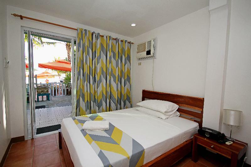 Bluewaves Beach House Balabag  Екстер'єр фото